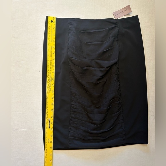 Ann Taylor black lined pencil draped below the knee midi skirt NWT Sz-6P L3 - Picture 6 of 8